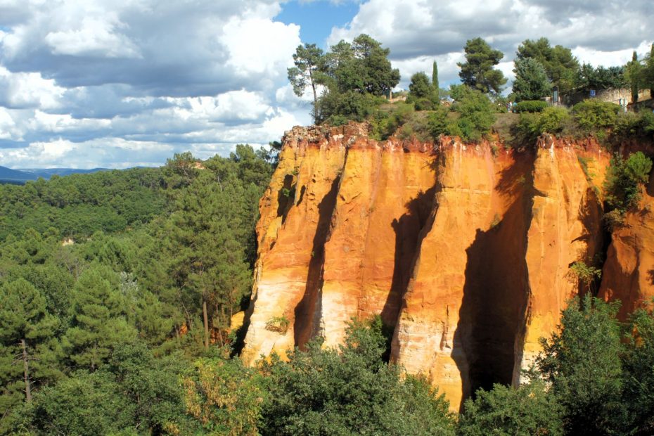 Ochra w Roussillon