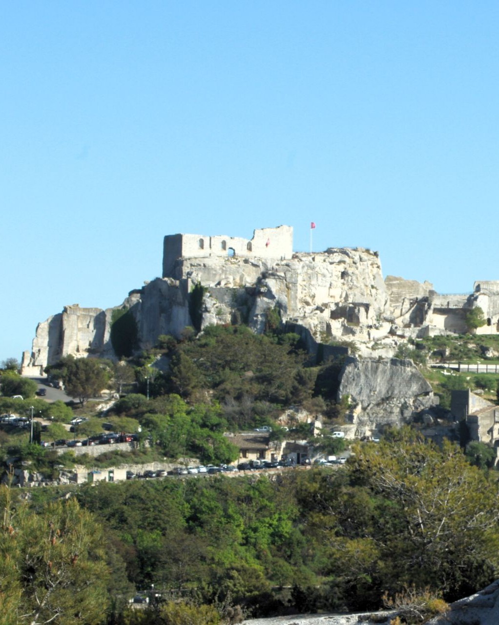 Baux-de-Provence - widok na miasteczko i zamek