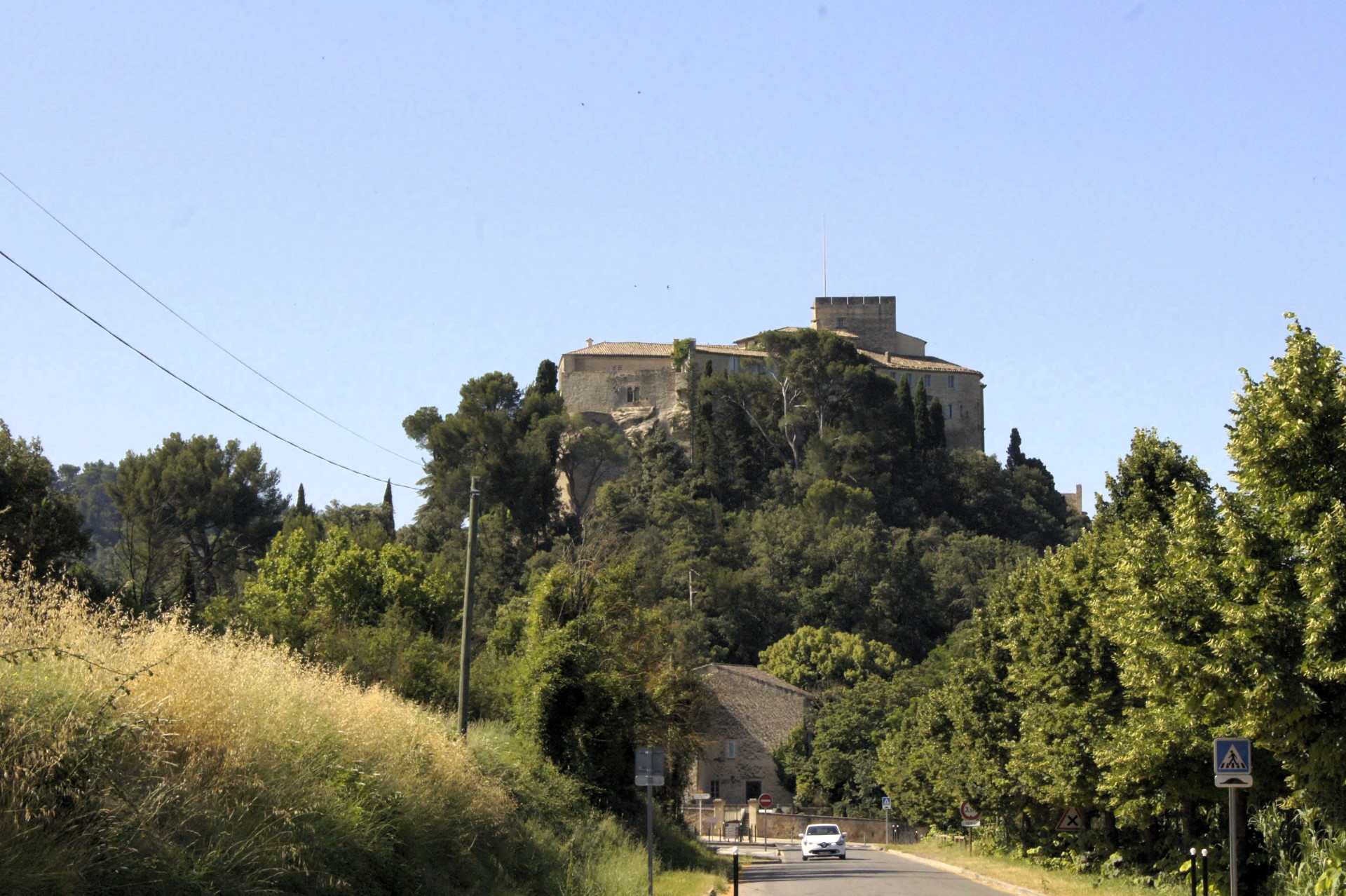 Mniej znane miasteczka Prowansji Ansouis