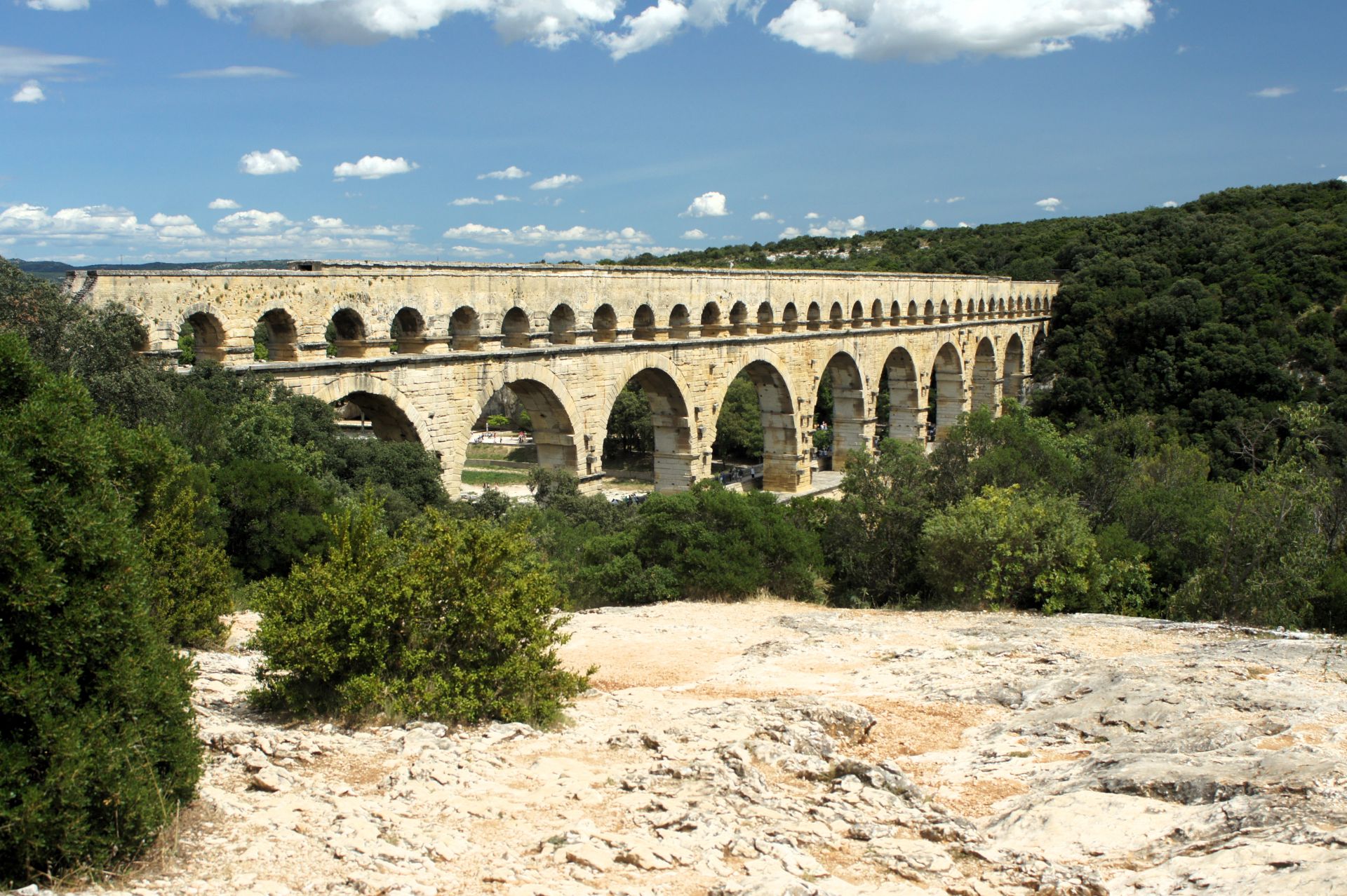 Pont du Gard atrakcje Prowansji na pierwszy wyjazd