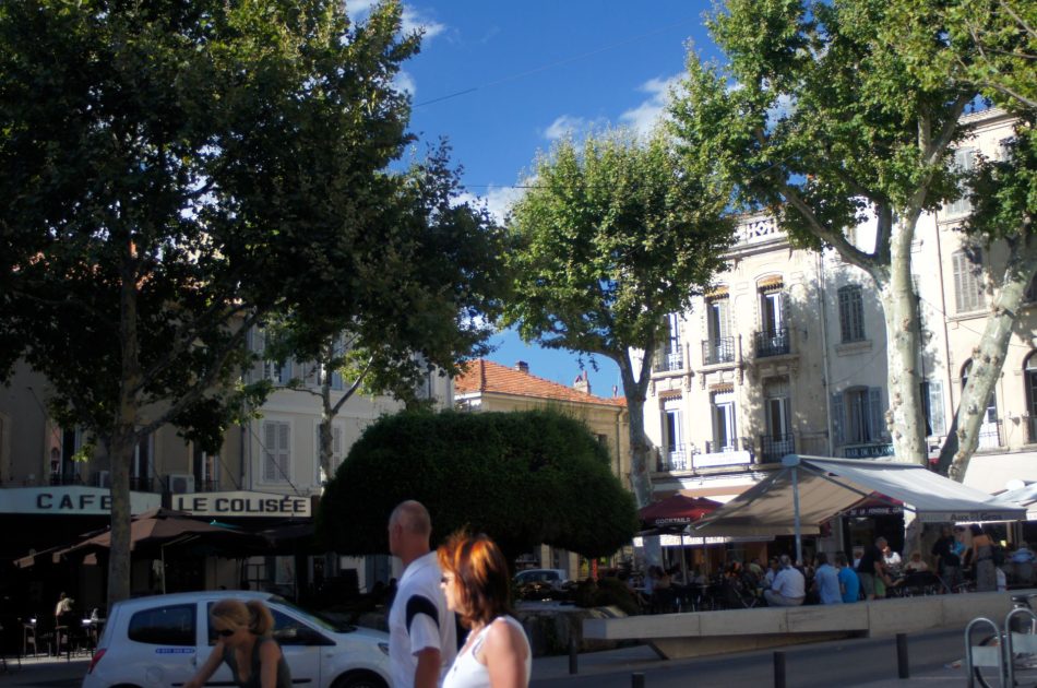 12 miejsc, które tłumaczą Prowansję