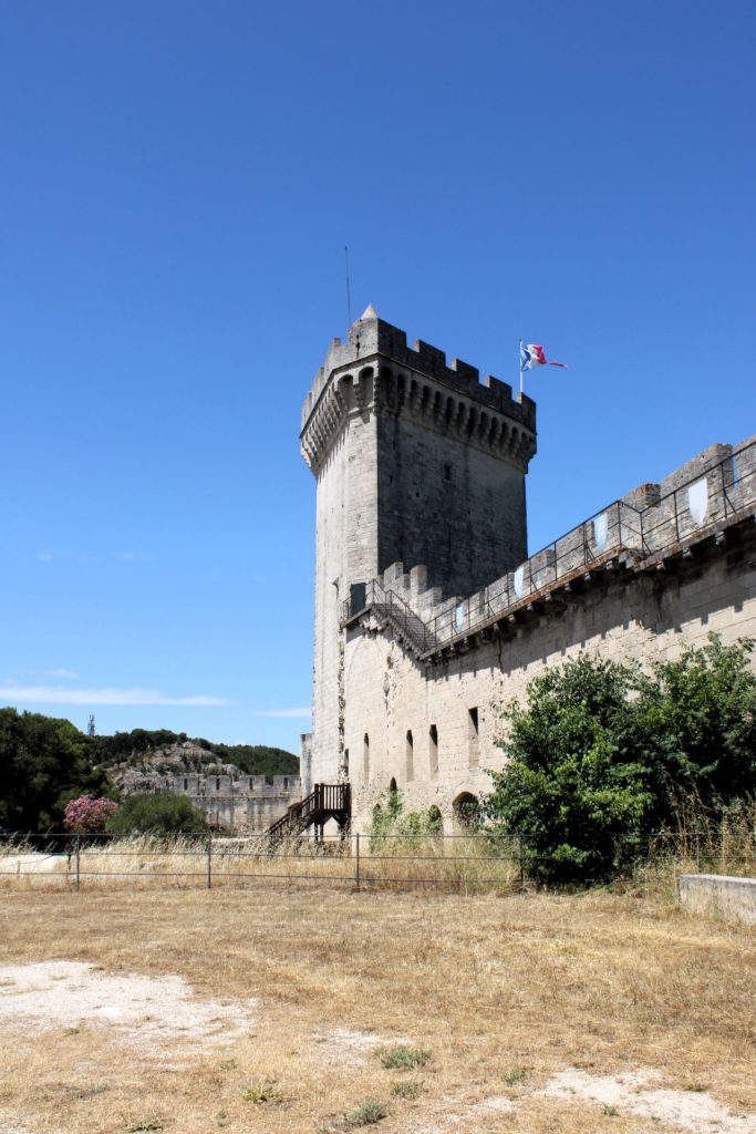 Zamek Beaucaire wieża